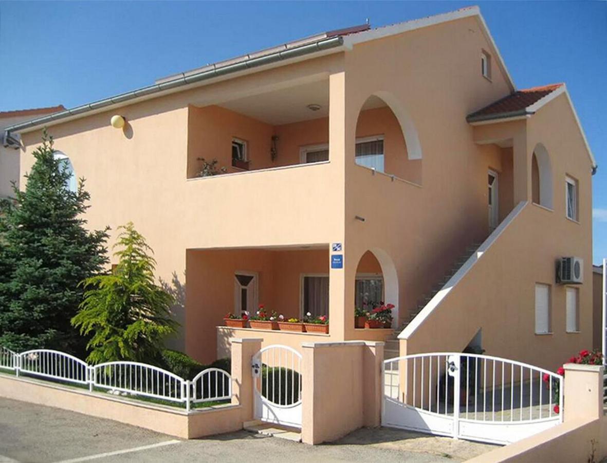 Apartmani Nedoklan Срима Экстерьер фото
