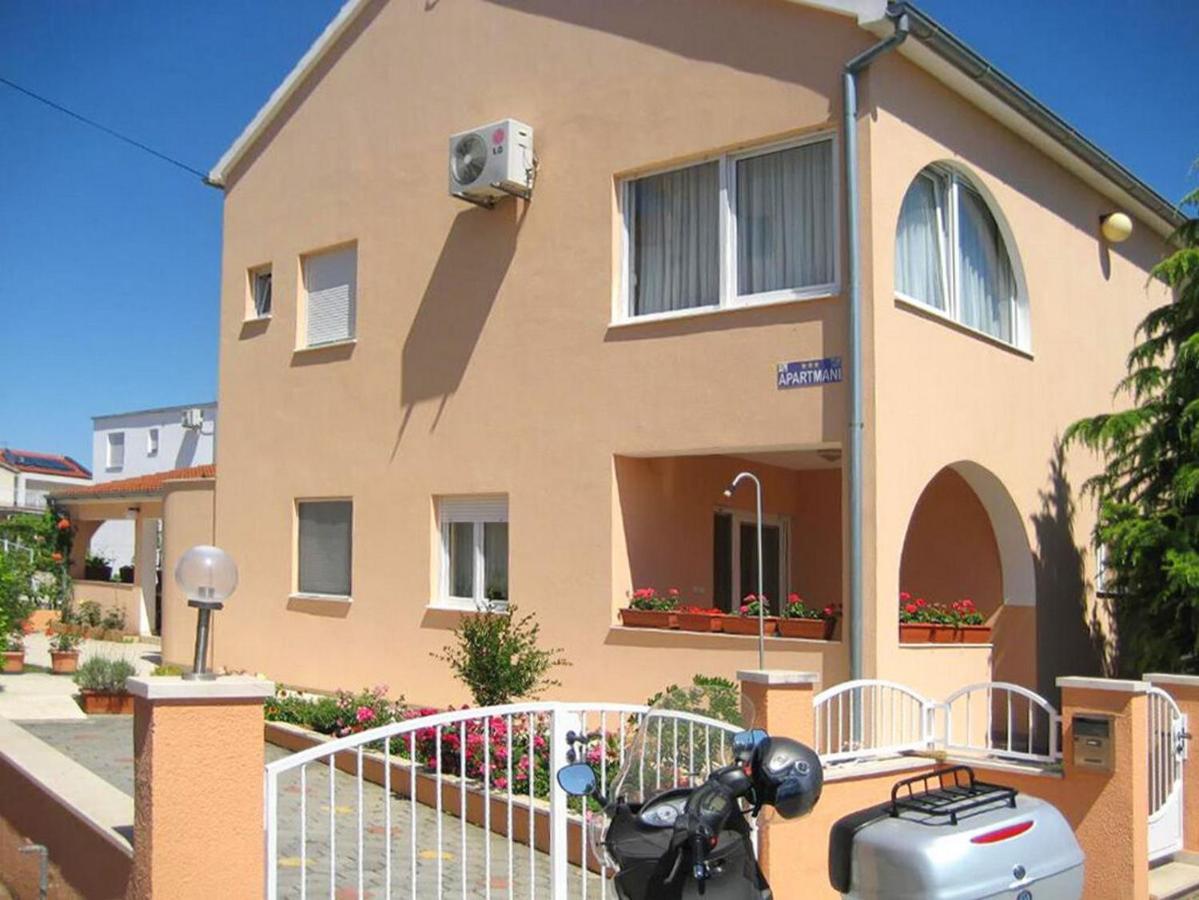 Apartmani Nedoklan Срима Экстерьер фото