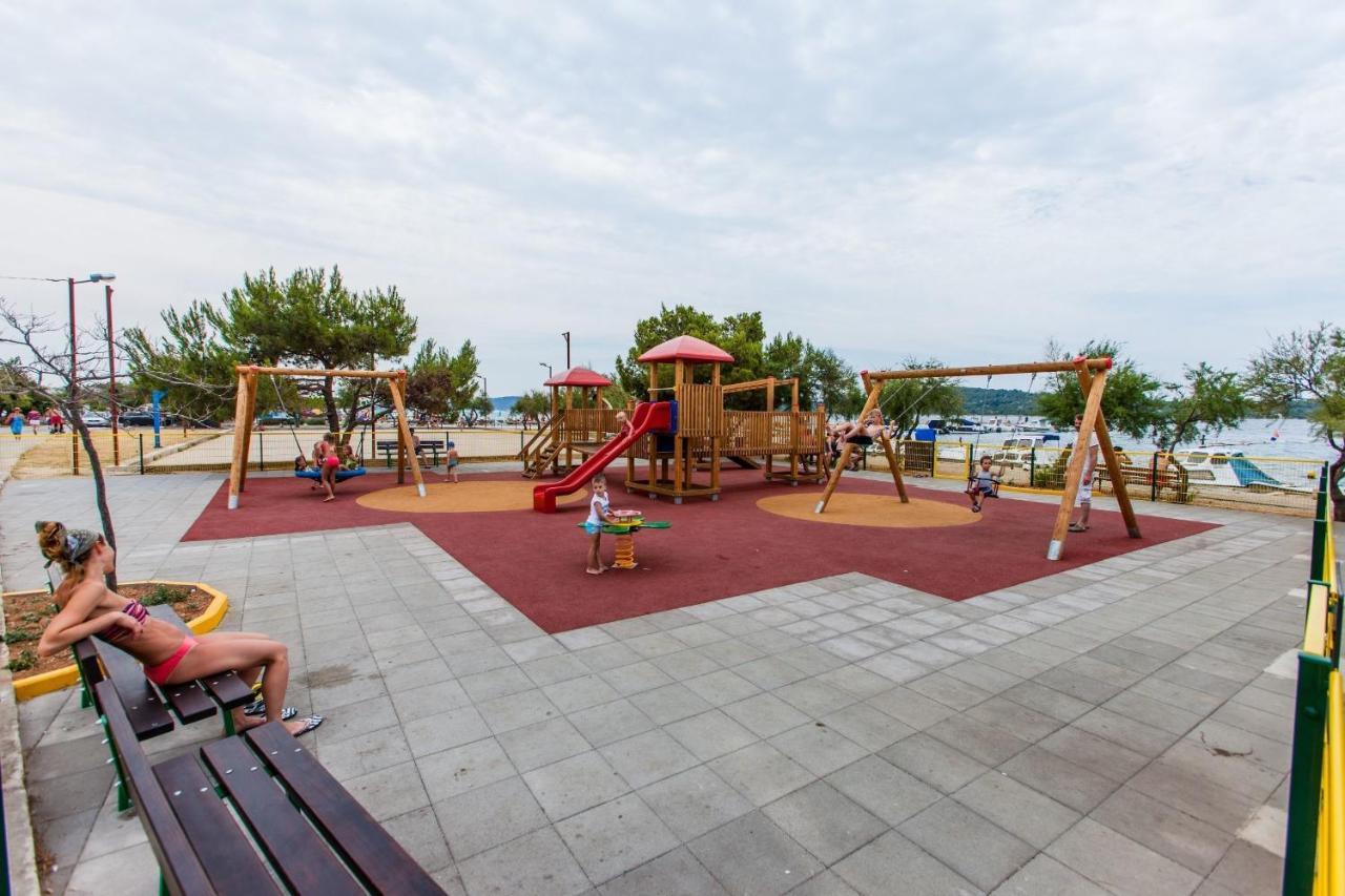 Apartmani Nedoklan Срима Экстерьер фото