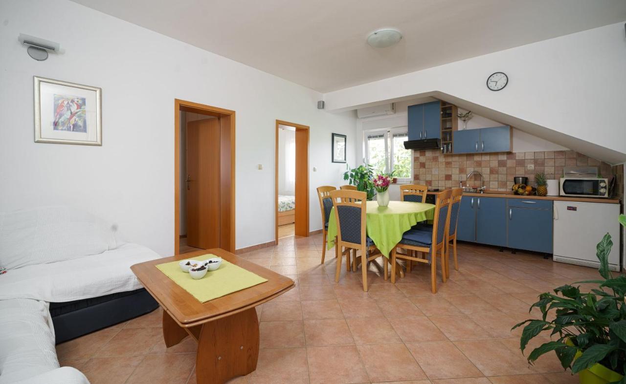 Apartmani Nedoklan Срима Экстерьер фото