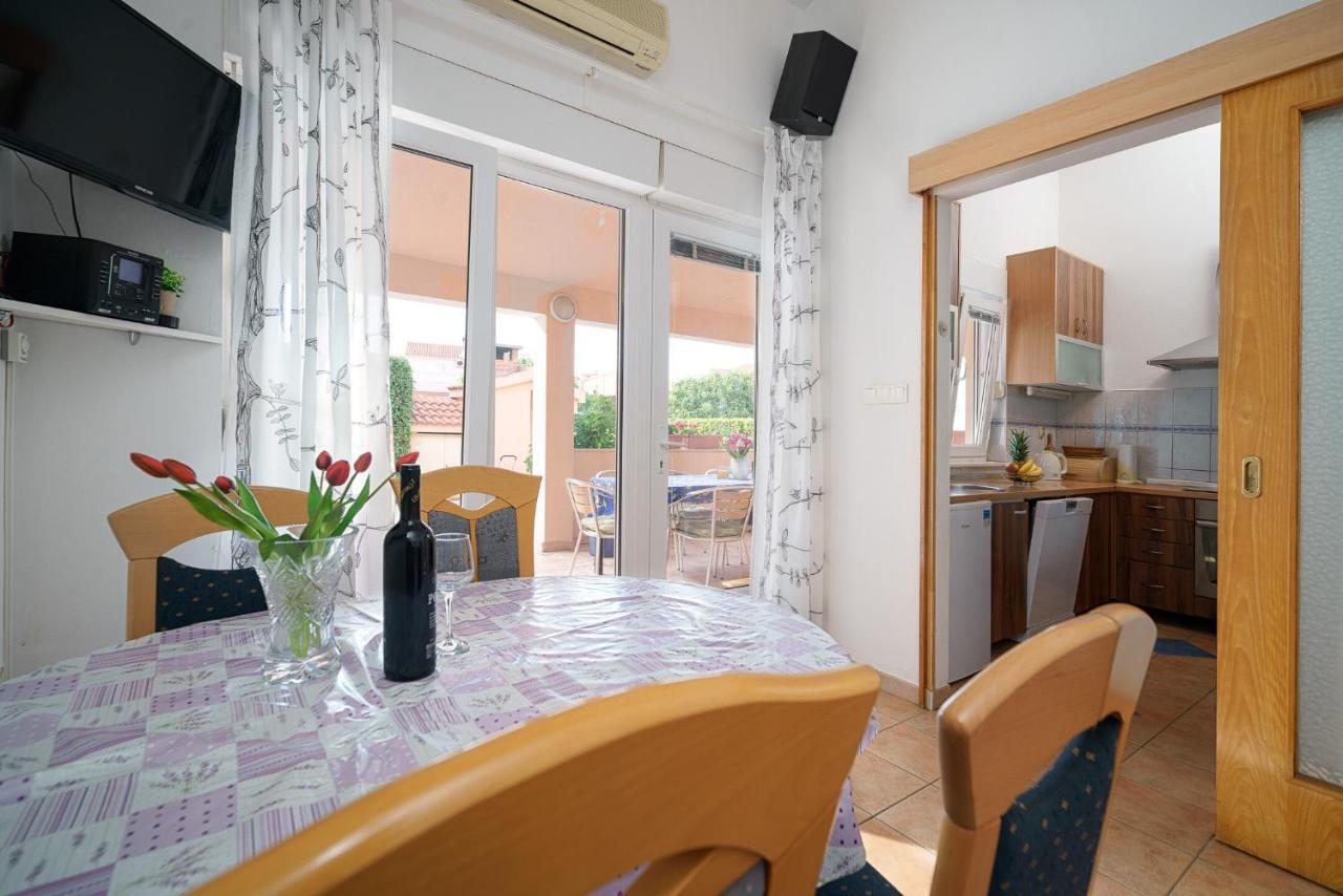 Apartmani Nedoklan Срима Экстерьер фото